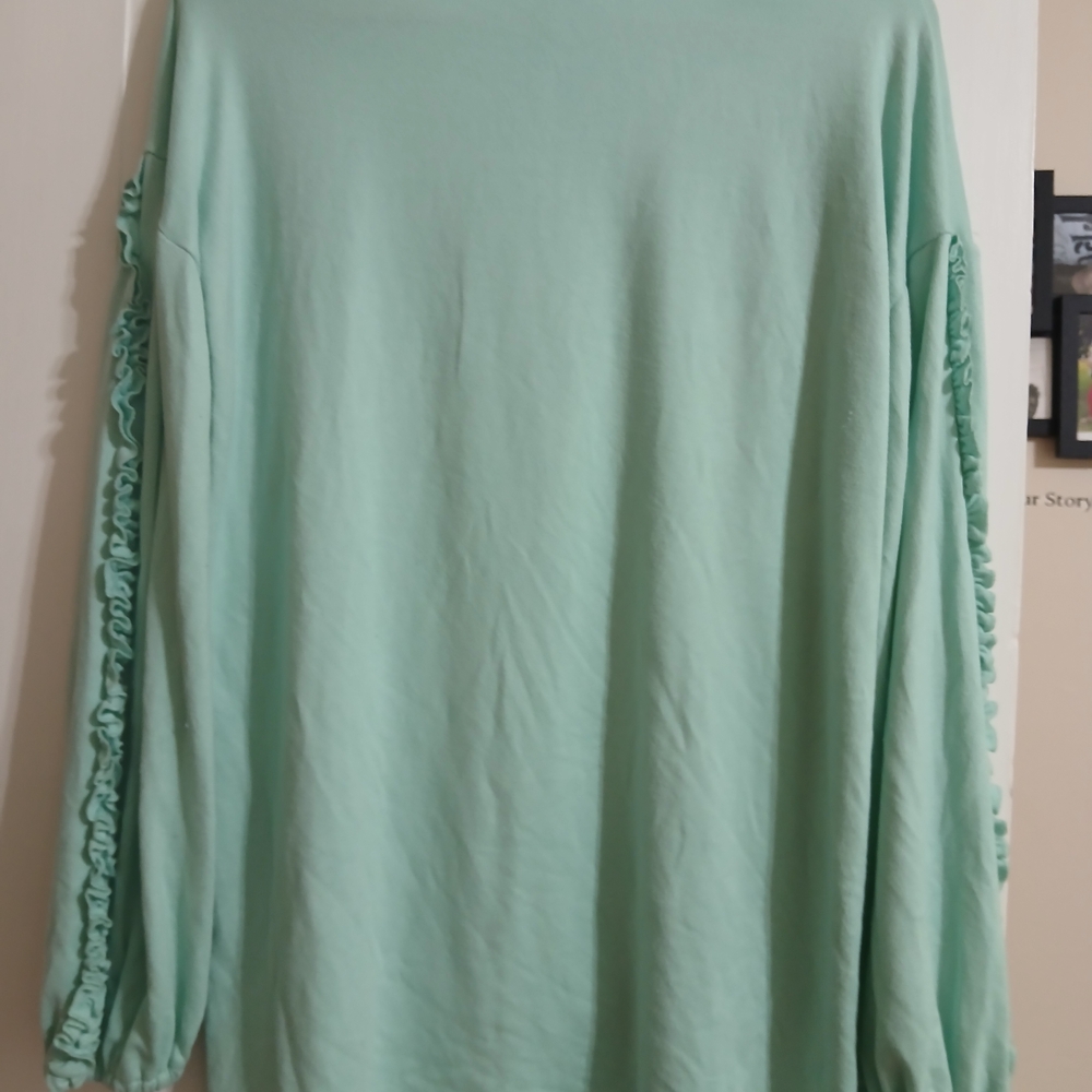 Crown & Ivy Light Green Ruffle Sleeve Sweater